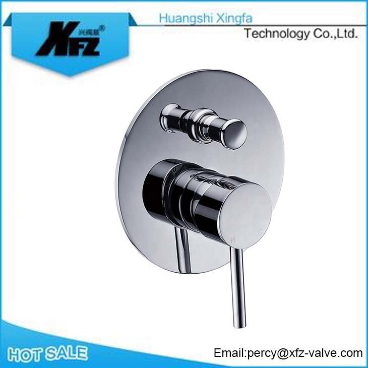 in-wall-concealed-shower-temperature-control00082284573.jpg